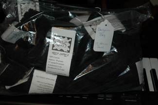 CEY Sand in Black